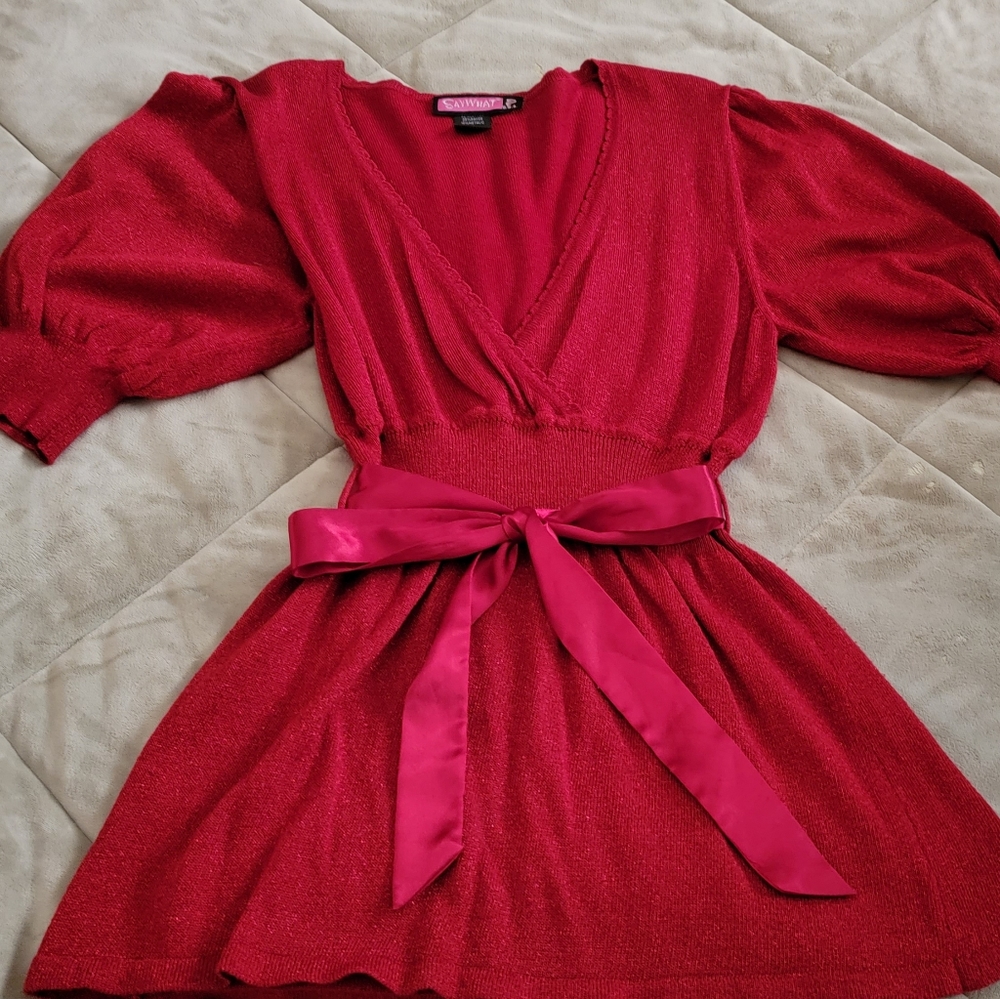 Metallic red short puff sleeve sweater with satin tie belt